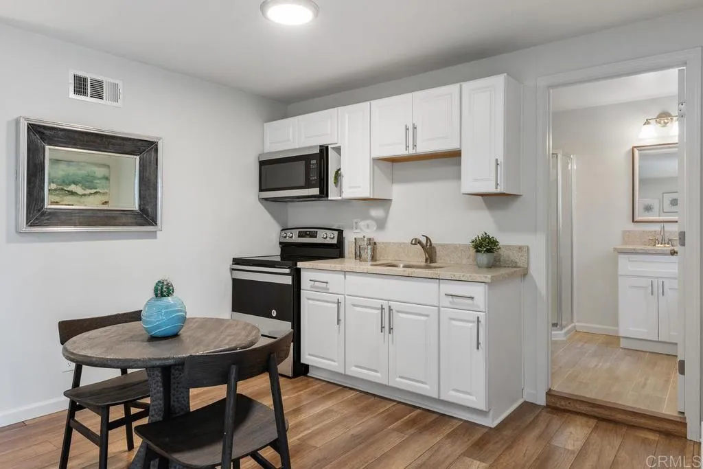 https://cdn.realtyfeed.com/cdn/127/306758118/eeb830546b755857c291c36ebe617419.webp