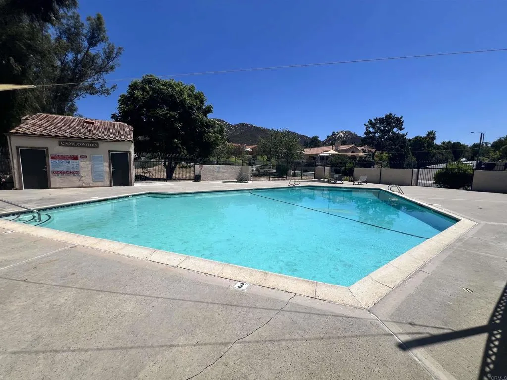 https://cdn.realtyfeed.com/cdn/127/306758151/ceb2cb9e538d9ea8907044712cf594bb.webp