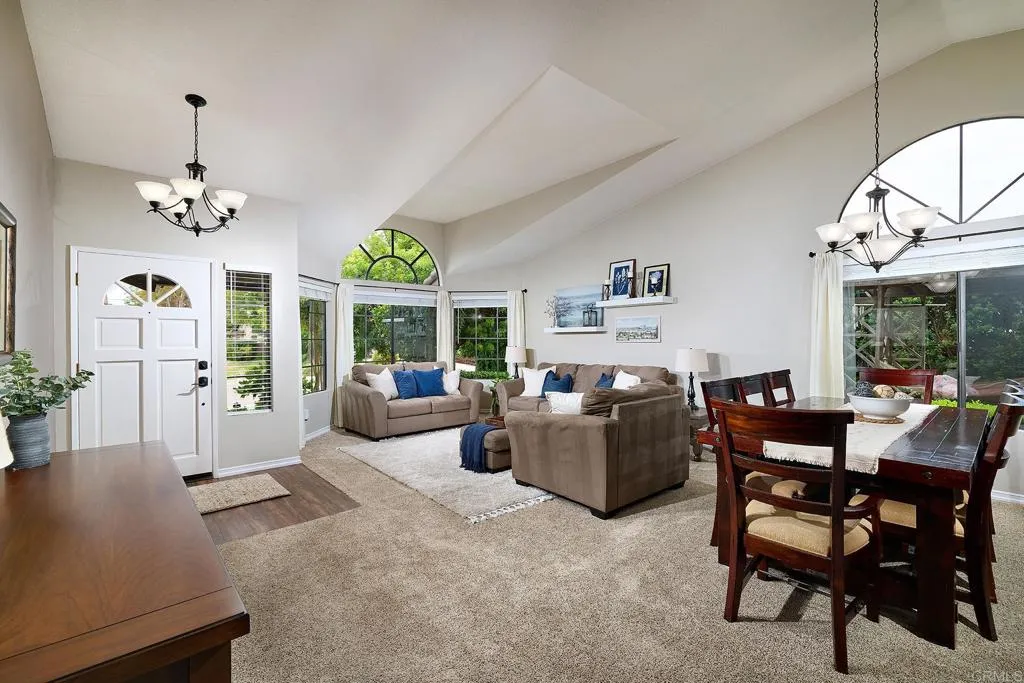 https://cdn.realtyfeed.com/cdn/127/306758156/09e085ca8ad2fd45fbd1956e2e724826.webp