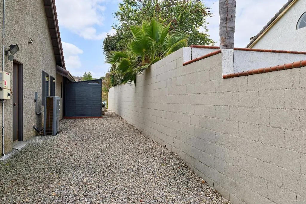 https://cdn.realtyfeed.com/cdn/127/306758156/3ec9a8503fd5b8bc687d8ac0957c2b1b.webp