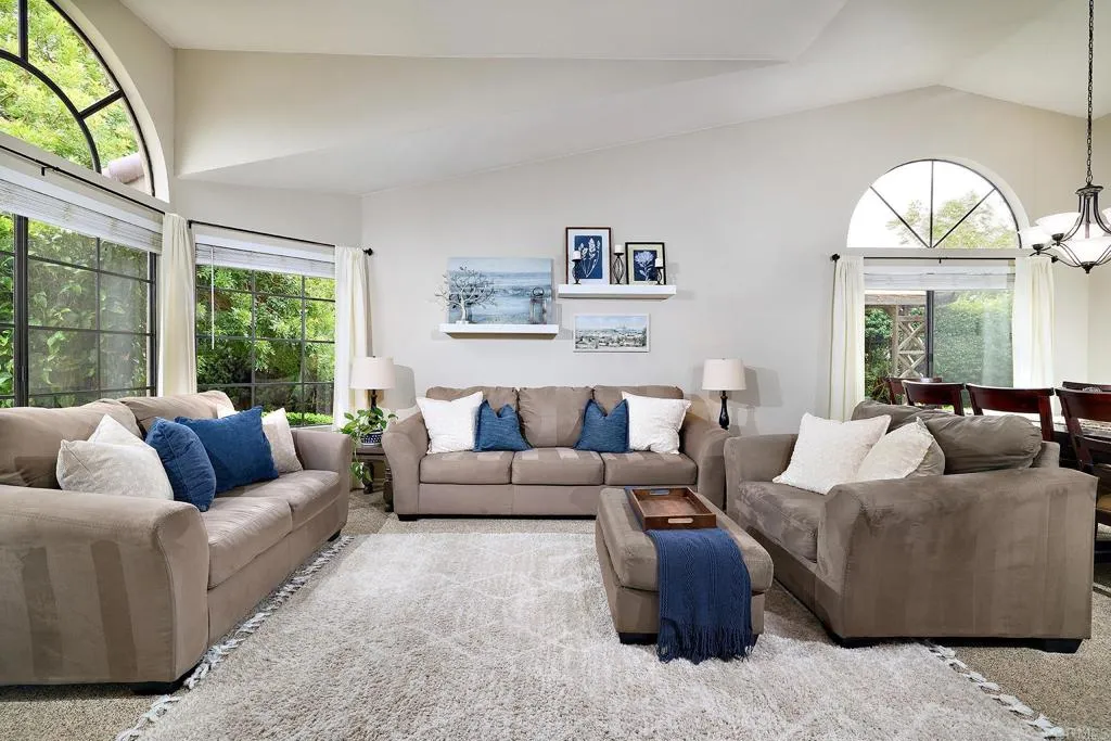 https://cdn.realtyfeed.com/cdn/127/306758156/9a144f0f011712243b55912f7230e024.webp