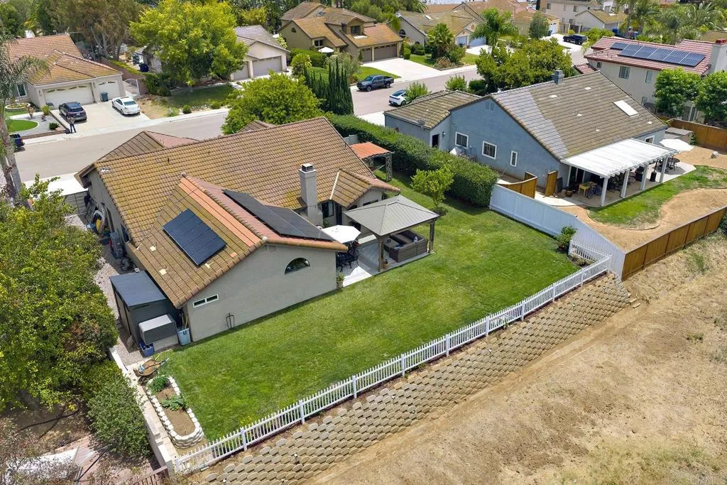 https://cdn.realtyfeed.com/cdn/127/306758156/a67e0866d7ce2e6a6de9238ac832f3d4.webp