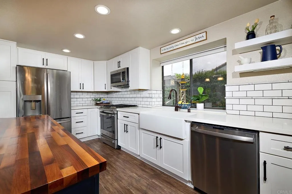 https://cdn.realtyfeed.com/cdn/127/306758156/b2088108802d2259236abc7adc902e2f.webp