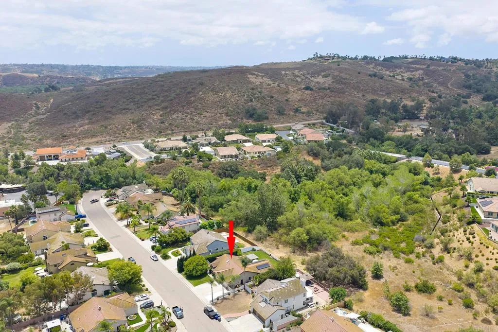 https://cdn.realtyfeed.com/cdn/127/306758156/bcecfe53def6702c2f1d721f54f1fe7d.webp