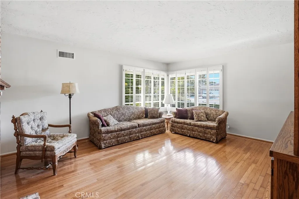 2037 S Capella Court, Costa Mesa, CA 92626 - Photo 4 of 45, Costa Mesa, CA