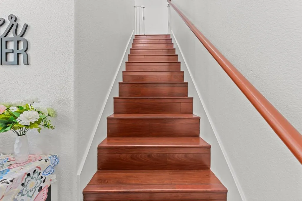 https://cdn.realtyfeed.com/cdn/127/306758170/1ad87502c9fd8d97e513001a8aae16a4.webp