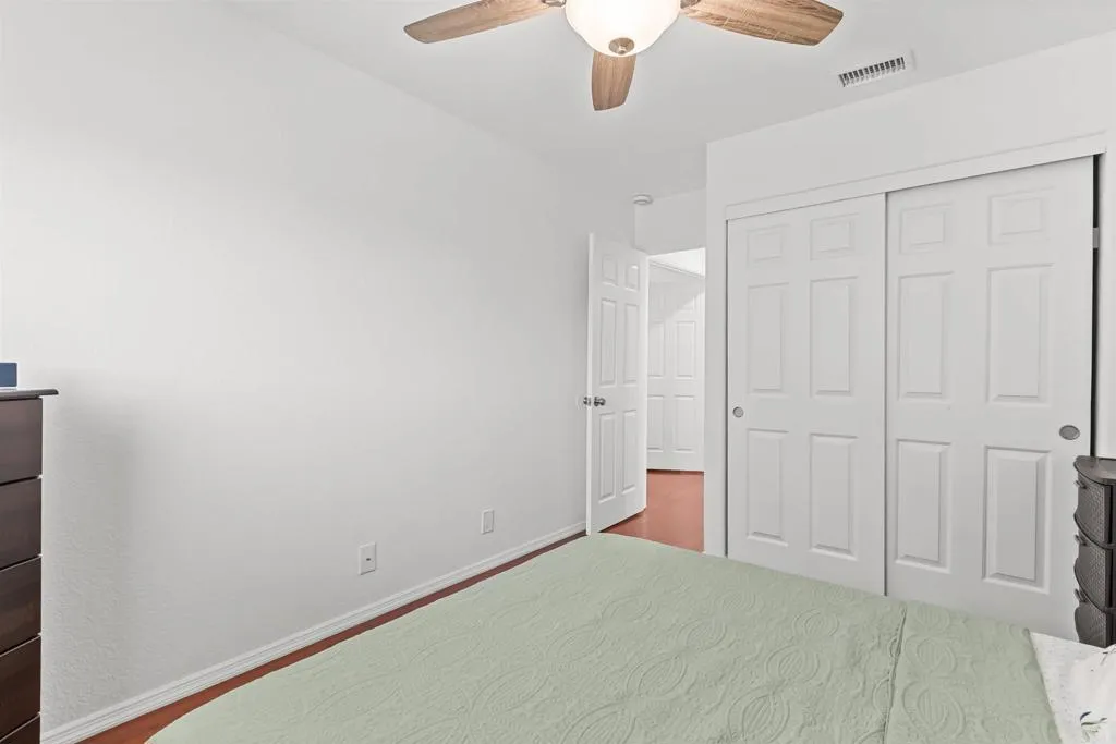 https://cdn.realtyfeed.com/cdn/127/306758170/37ef43cac60cadcde96d569d8dad734c.webp