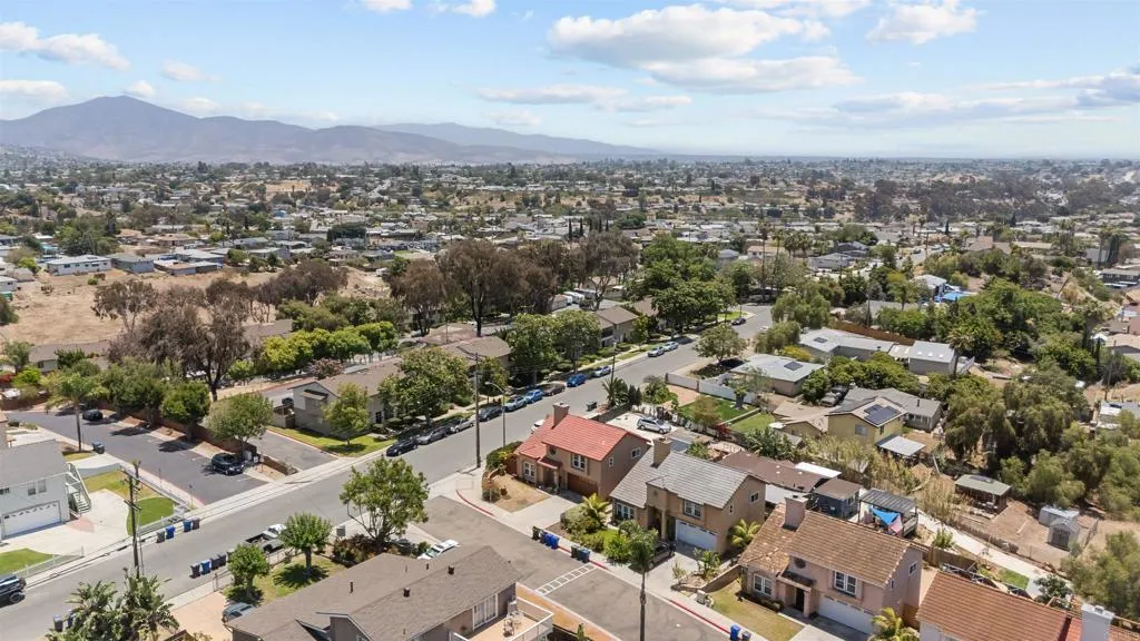 https://cdn.realtyfeed.com/cdn/127/306758170/482af09a5a055fa6ab253200fbf6837d.webp