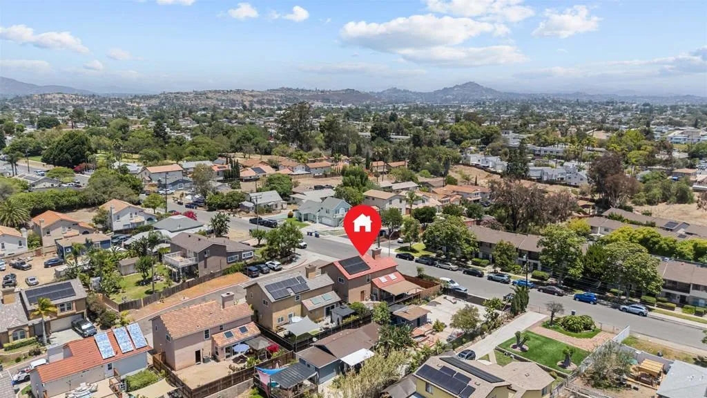 https://cdn.realtyfeed.com/cdn/127/306758170/4ce922d783fa1874808983ccedf6b7b2.webp