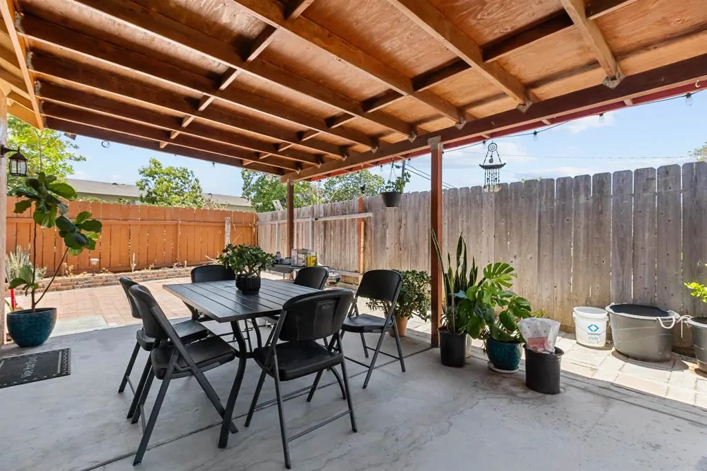 https://cdn.realtyfeed.com/cdn/127/306758170/87ad3b6e1e37f82a0aa8e5f2ab770638.webp