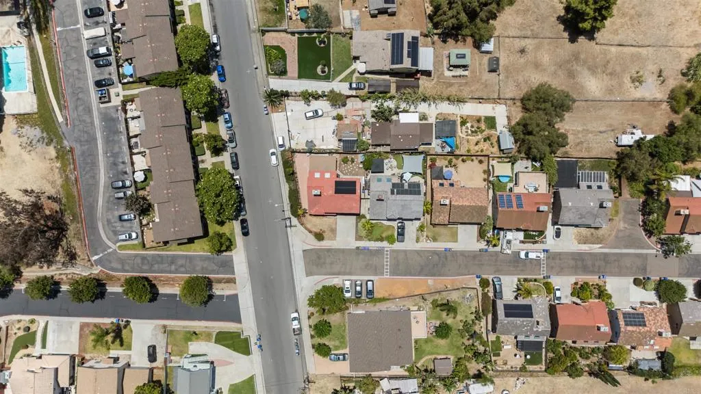 https://cdn.realtyfeed.com/cdn/127/306758170/bdf3671644004fcaf1c33657b6048753.webp