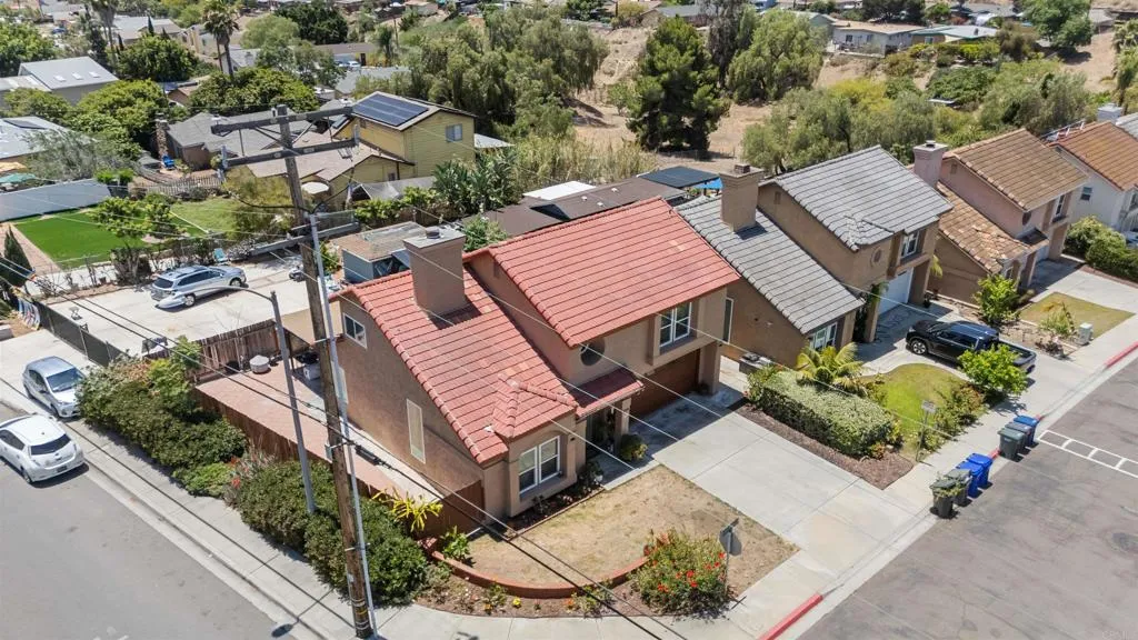 https://cdn.realtyfeed.com/cdn/127/306758170/d83555156141edc1a9b54344b9a56b41.webp
