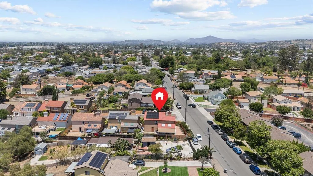 https://cdn.realtyfeed.com/cdn/127/306758170/d894e2e73db01978c55a120211edfbad.webp