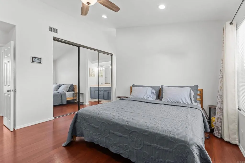 https://cdn.realtyfeed.com/cdn/127/306758170/e2e0c6b47b2611bb78d24d1f3ad22380.webp
