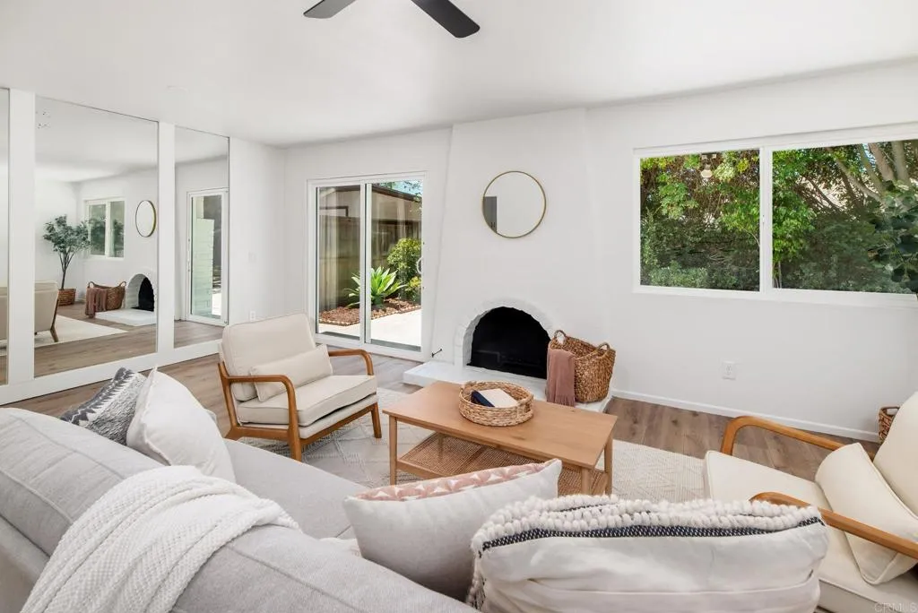 https://cdn.realtyfeed.com/cdn/127/306758227/0e3fa3da440042c7b00194cc1c57219e.webp