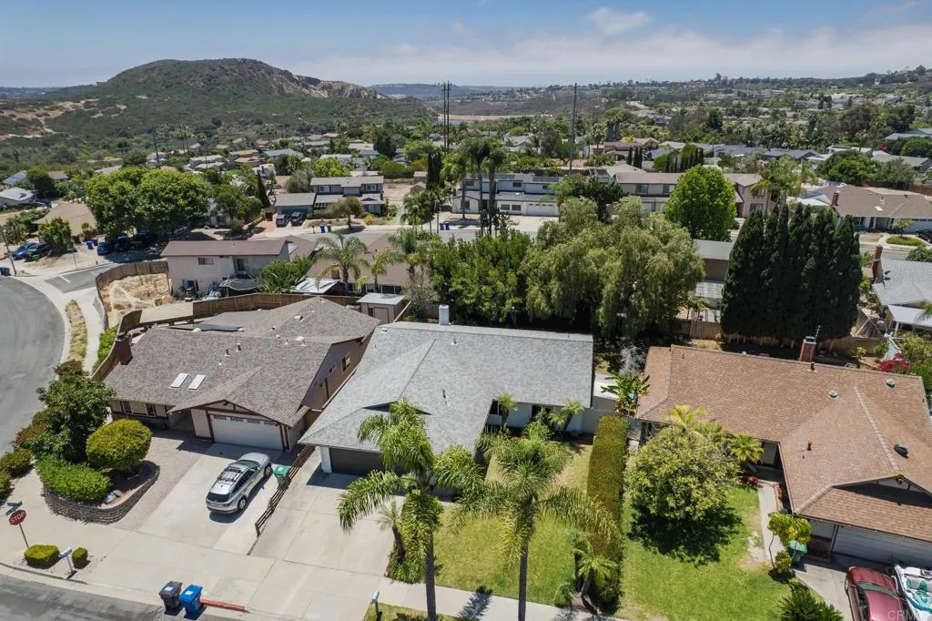 https://cdn.realtyfeed.com/cdn/127/306758227/6ff4f2cb3e11b18d22d71390ac4a8c03.webp