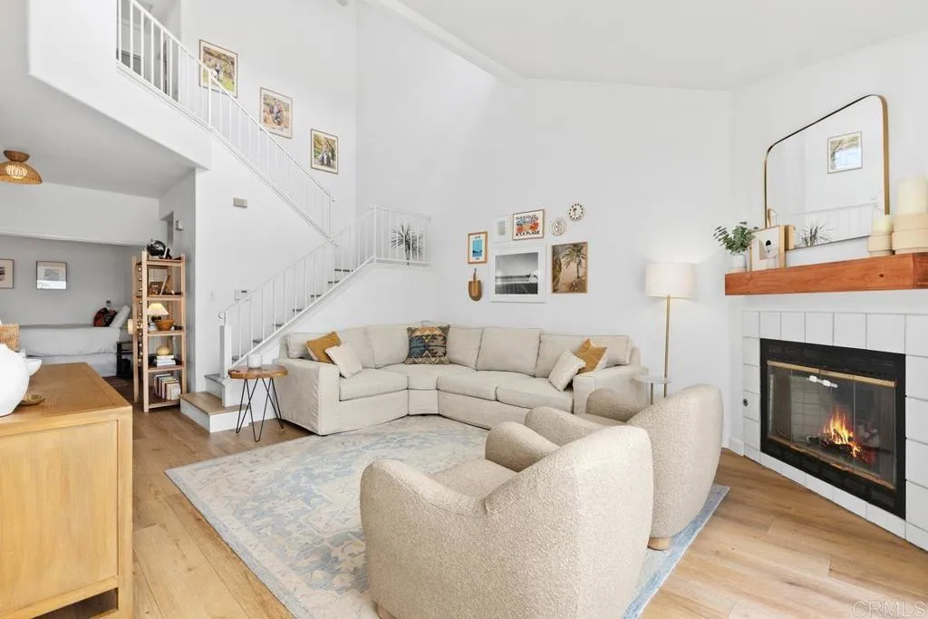 https://cdn.realtyfeed.com/cdn/127/306758233/cc60da21bc4fbb85a7d107a40c182506.webp