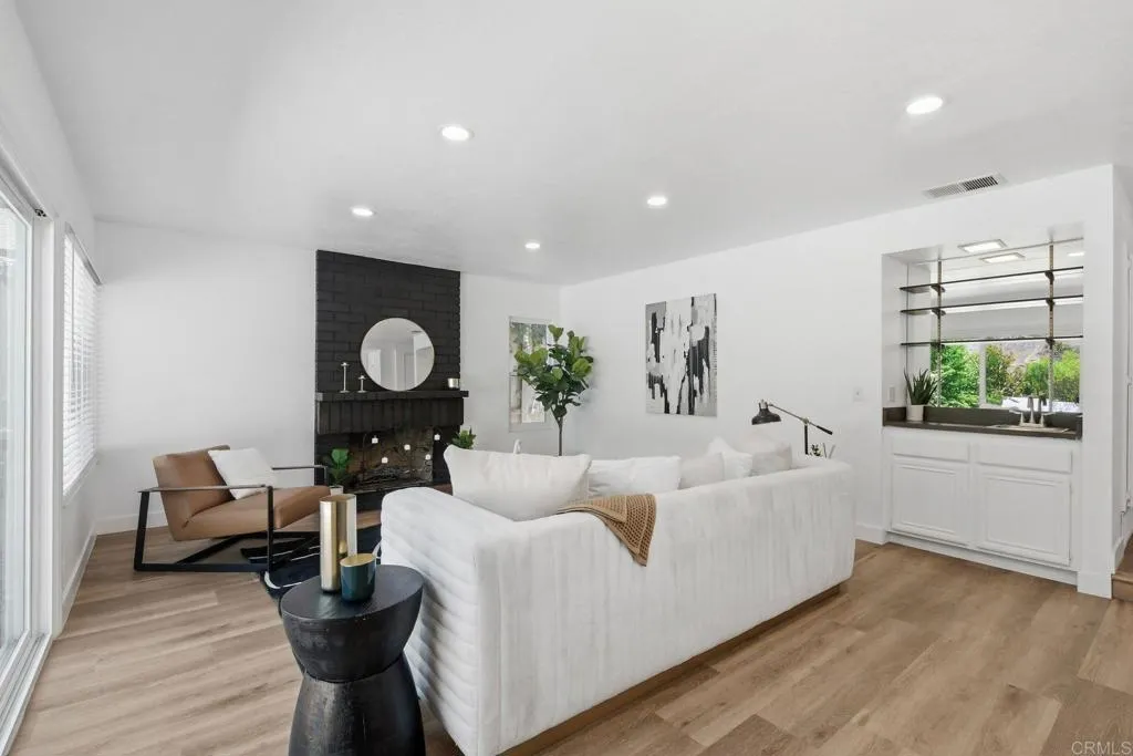 https://cdn.realtyfeed.com/cdn/127/306758235/20f0e7e54c2291f33004b3966a3c7a5a.webp