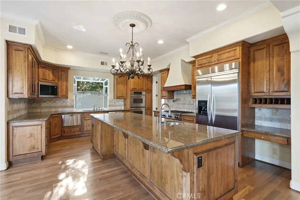 1206 3rd Street, Manhattan Beach, CA 90266 - Photo 3 of 21, Manhattan Beach, CA