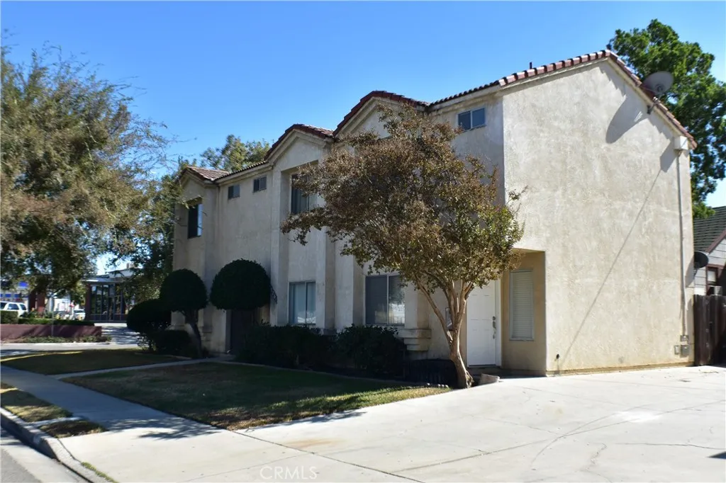 Corona, CA 92882