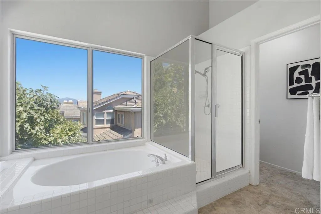 https://cdn.realtyfeed.com/cdn/127/306758355/0c859d9208ddbb32834815b61e60a3d0.webp