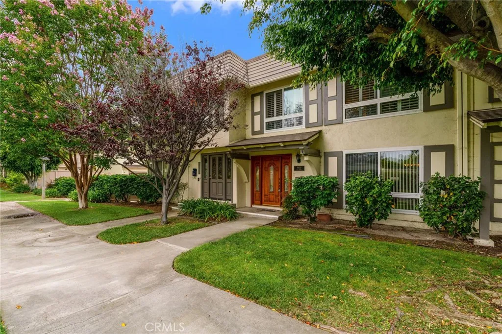 9850 Via Sonoma, Cypress, CA 90630 - Photo 2 of 28, Cypress, CA