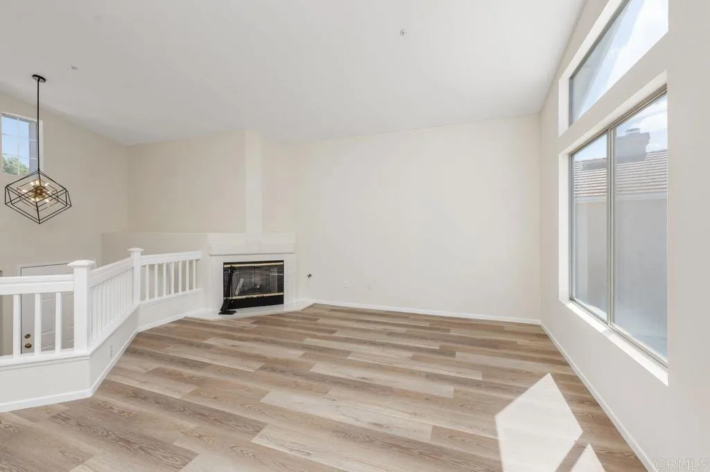 https://cdn.realtyfeed.com/cdn/127/306758451/fad2c884b23e368d4765c5621b2c0c31.webp