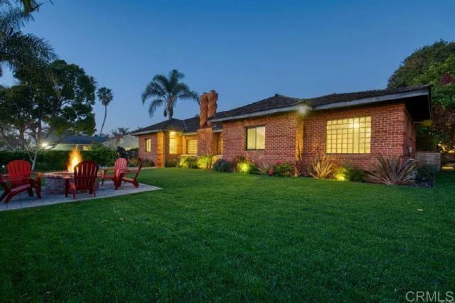Encinitas Encinitas