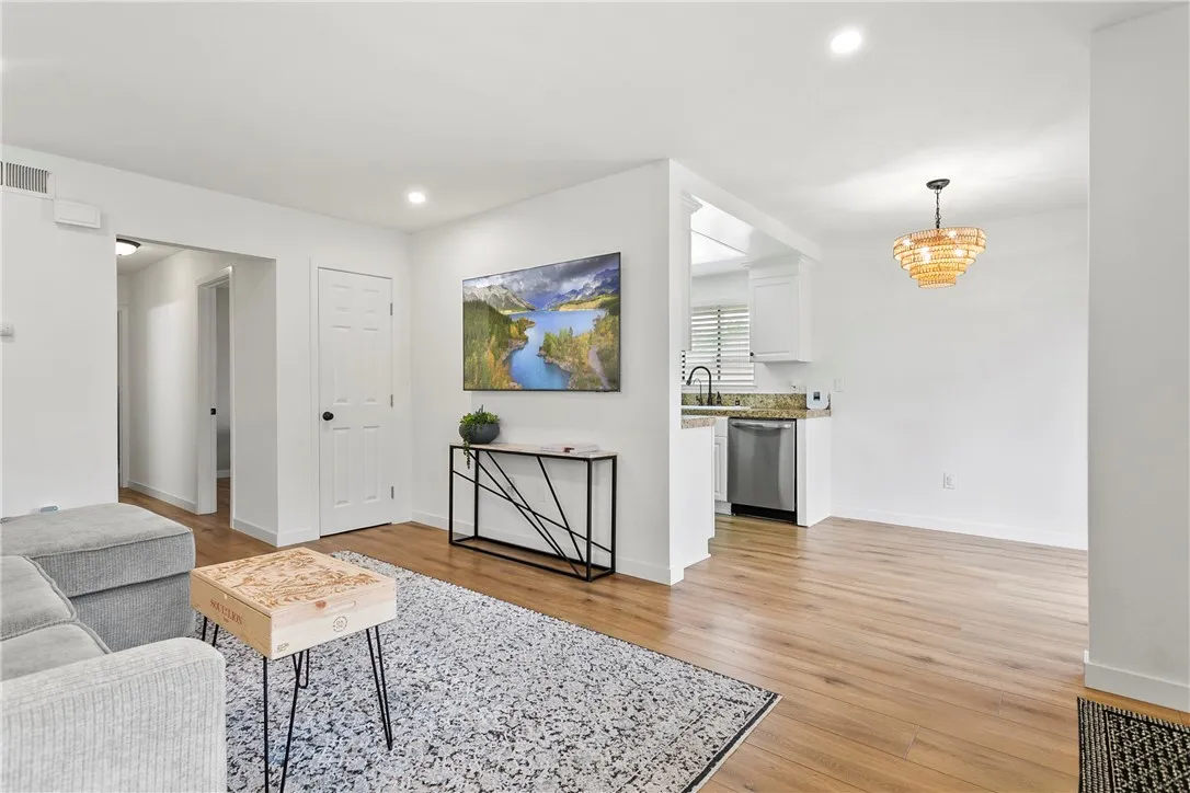 Santa Ana, CA 92705