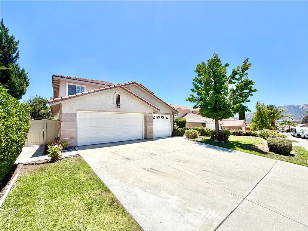 31579 Via San Carlos, Temecula, CA 92592 - Photo 2 of 44, Temecula, CA