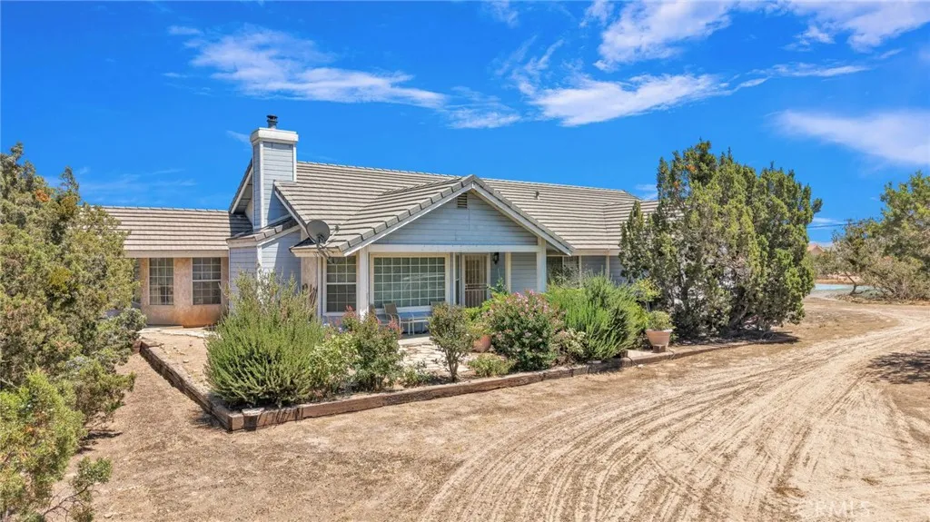 8172 Coyote, Hesperia, CA 92344 - Photo 2 of 50, Hesperia, CA