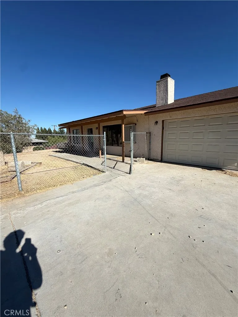 16507 Warwick Street, Victorville, CA 92395 - Photo 2 of 10, Victorville, CA