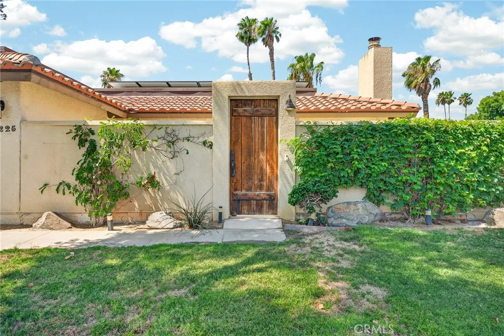 75225 Vista Corona, Palm Desert, CA 92211 - Photo 3 of 27, Palm Desert, CA