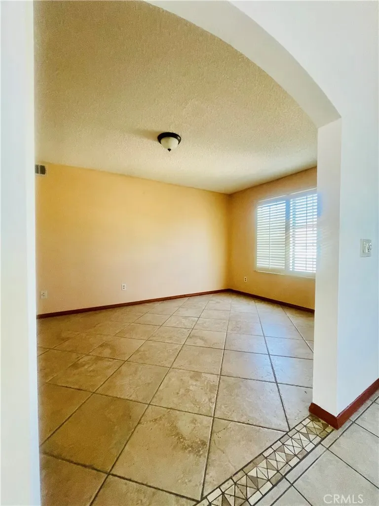 37763 52nd East, Palmdale, CA 93552 - Photo 5 of 38, Palmdale, CA
