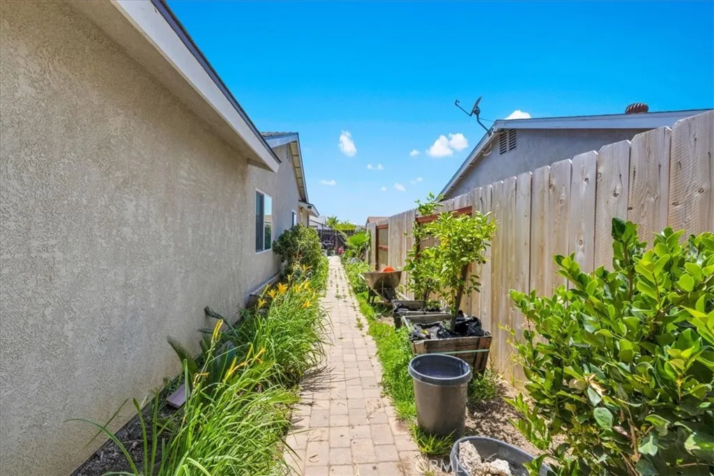 https://cdn.realtyfeed.com/cdn/127/306758583/29a3c16c3f975453ca7ea4b52b3bf28d.webp