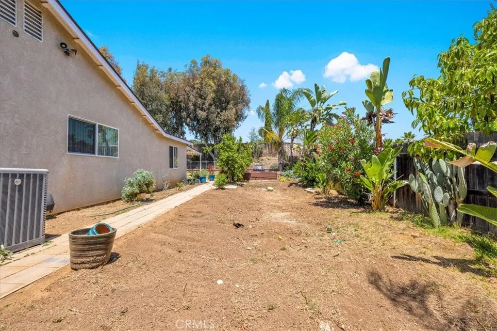 https://cdn.realtyfeed.com/cdn/127/306758583/caf331b22e1a1ea009d47d2faebee1a2.webp