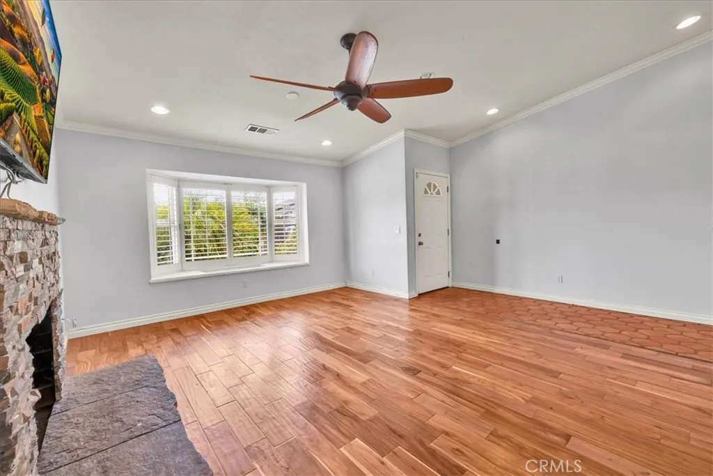 https://cdn.realtyfeed.com/cdn/127/306758583/d96f7525fb564dc8ad910941a6c4bdfc.webp