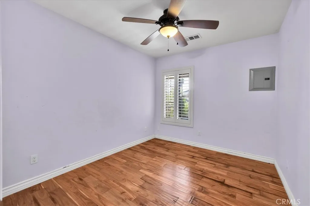 https://cdn.realtyfeed.com/cdn/127/306758583/d9c5fc1de985d34551764ba8113acec9.webp