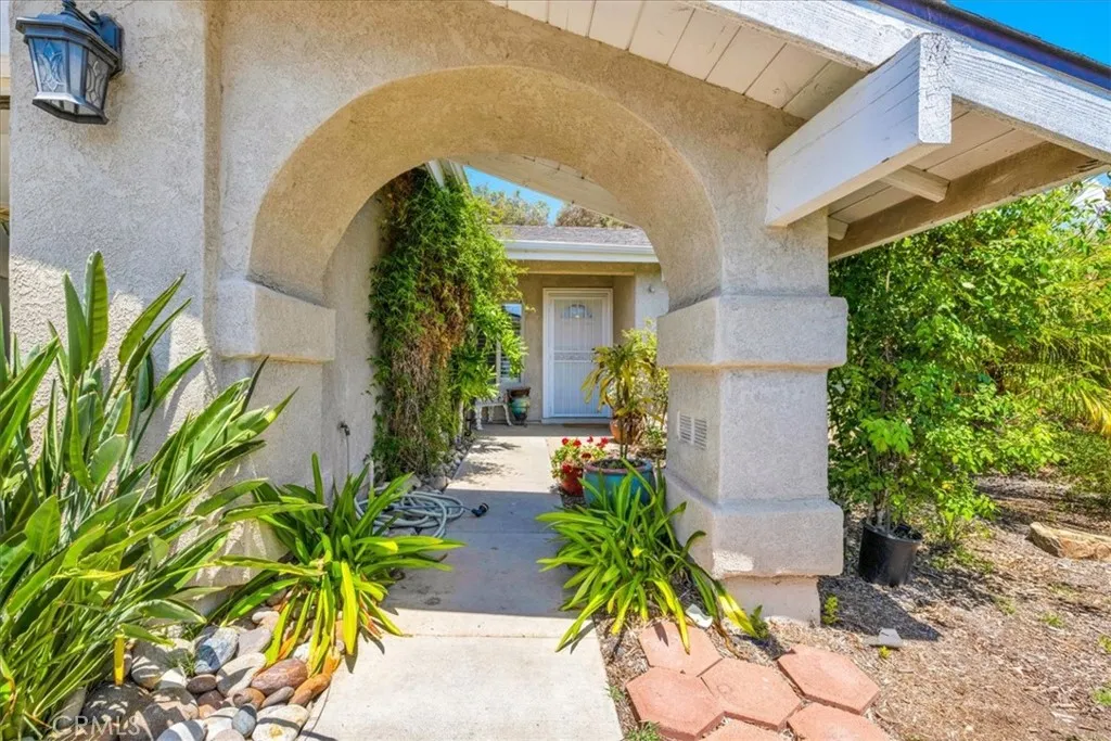 https://cdn.realtyfeed.com/cdn/127/306758583/f97e8ba3b0b91ad1a08c07fdb23c947b.webp