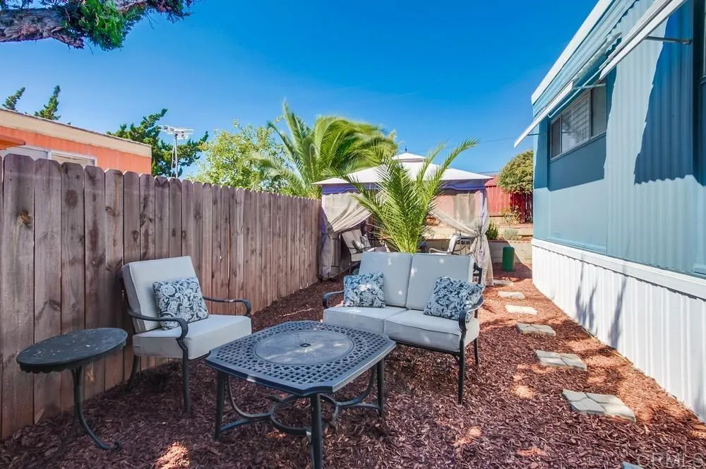 https://cdn.realtyfeed.com/cdn/127/306758602/a71691d42956c680693a2f8264fce2f6.webp