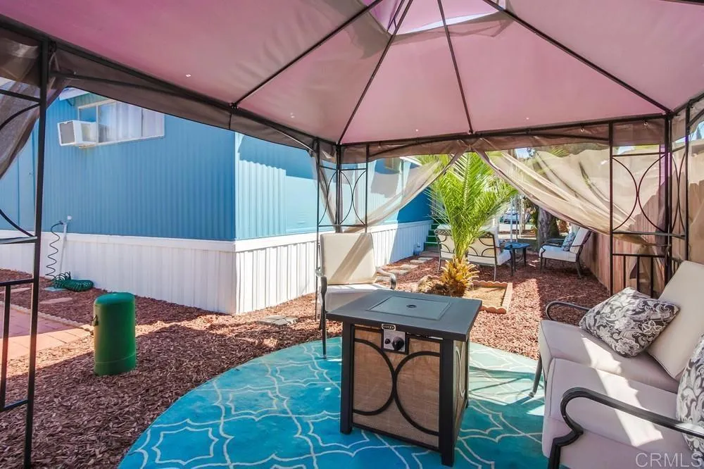 https://cdn.realtyfeed.com/cdn/127/306758602/e0b237ac7348f21d3e6ee63827c3fd67.webp