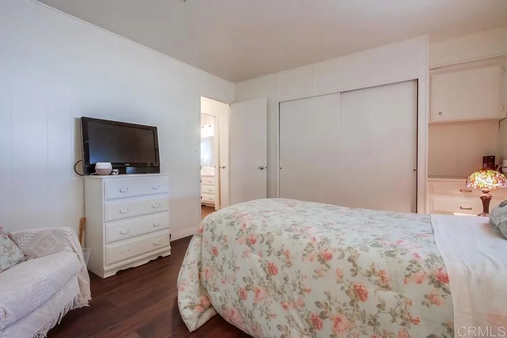 https://cdn.realtyfeed.com/cdn/127/306758602/f2262a552e71a60c5c272d694ccfaf56.webp