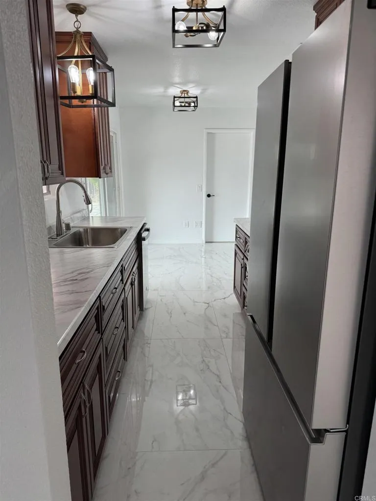 566 566 Mulgrew St Street, El Cajon, CA 92019 - Photo 4 of 11, El Cajon, CA
