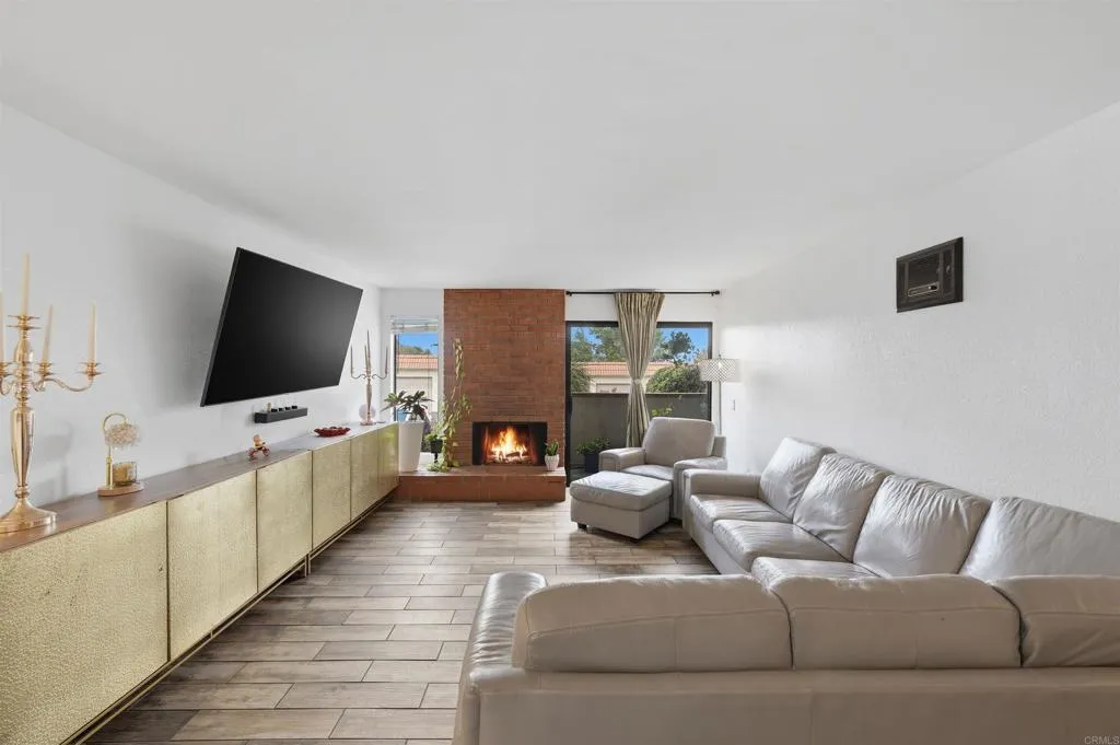Photo #3: PTP2605026 Listing: Photo #3