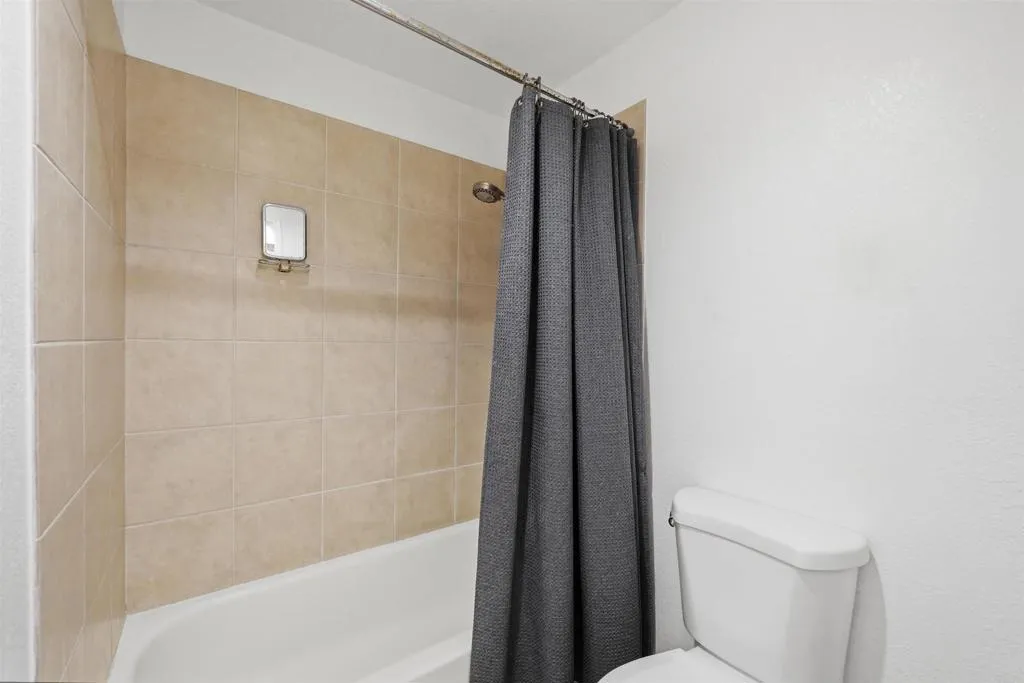Photo #25: PTP2605026 Listing: Photo #25