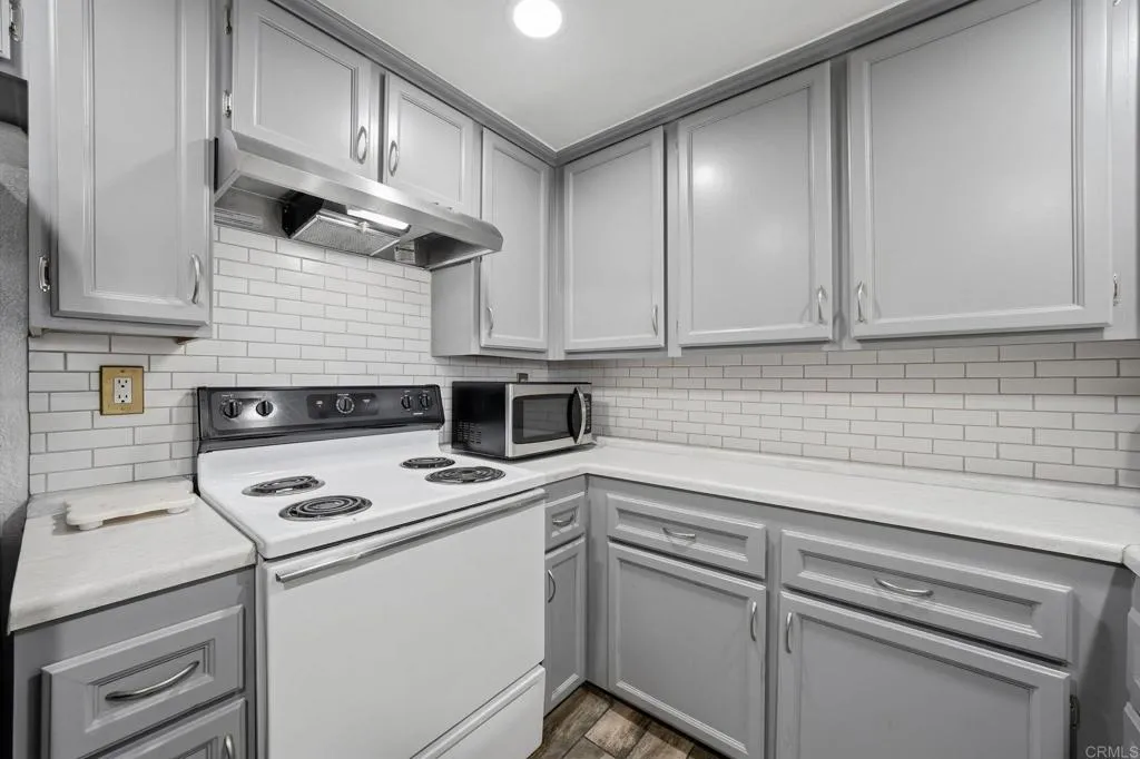 Photo #7: PTP2605026 Listing: Photo #7