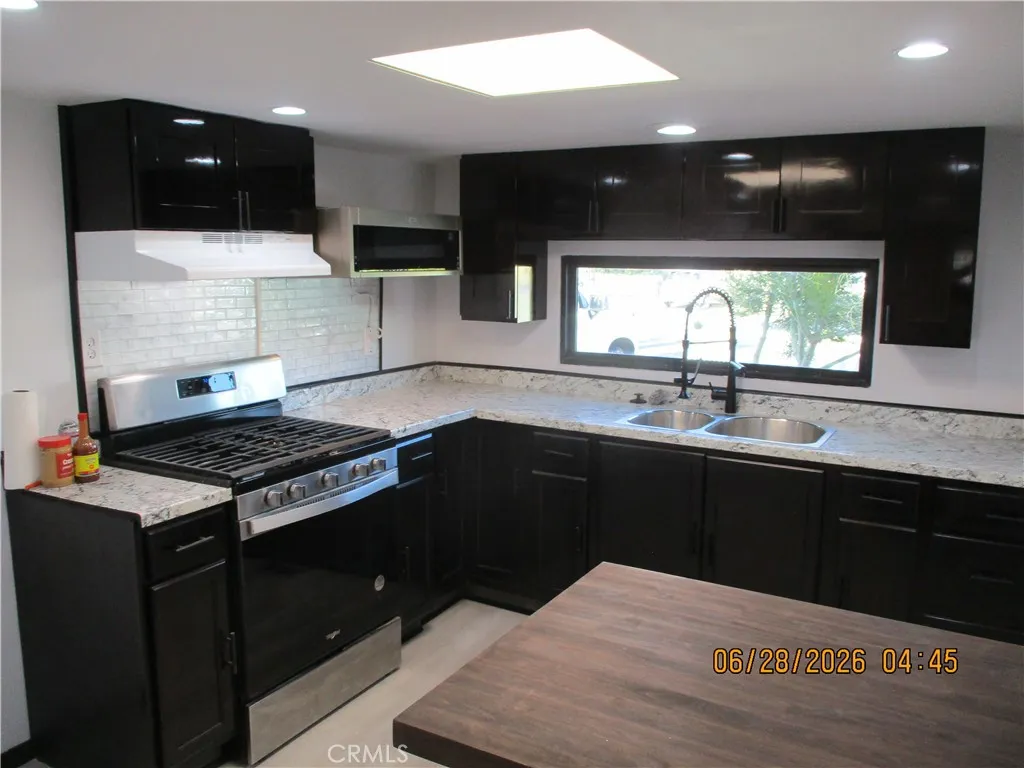 771 S Palm, Hemet, CA 92543 - Photo 4 of 15, Hemet, CA