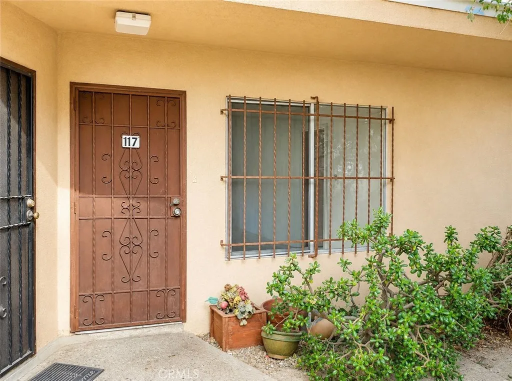 410 N Market Street Unit 17, Inglewood, CA 90302 - Photo 2 of 21, Inglewood, CA