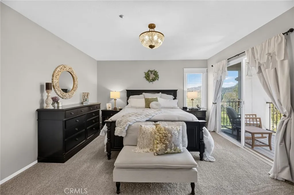 https://cdn.realtyfeed.com/cdn/127/306758708/ae7acc9b1a5acfbcb44795b5e2c10e4a.webp