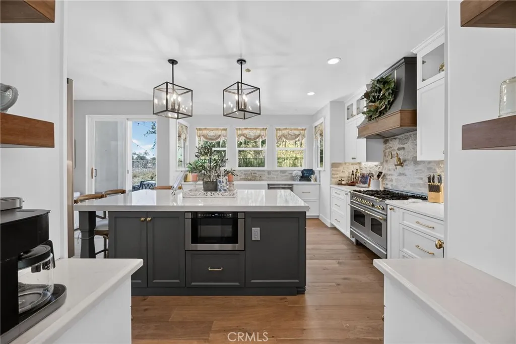 https://cdn.realtyfeed.com/cdn/127/306758708/d88714a546ca506b2929ef9a5a6d51c8.webp